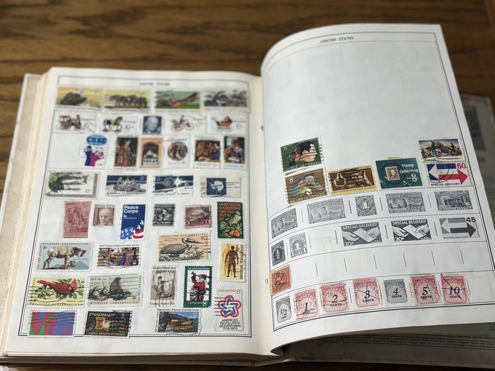 Vintage Traveler Stamp Album of the World Postage Stamps! WITH STAMPS!!