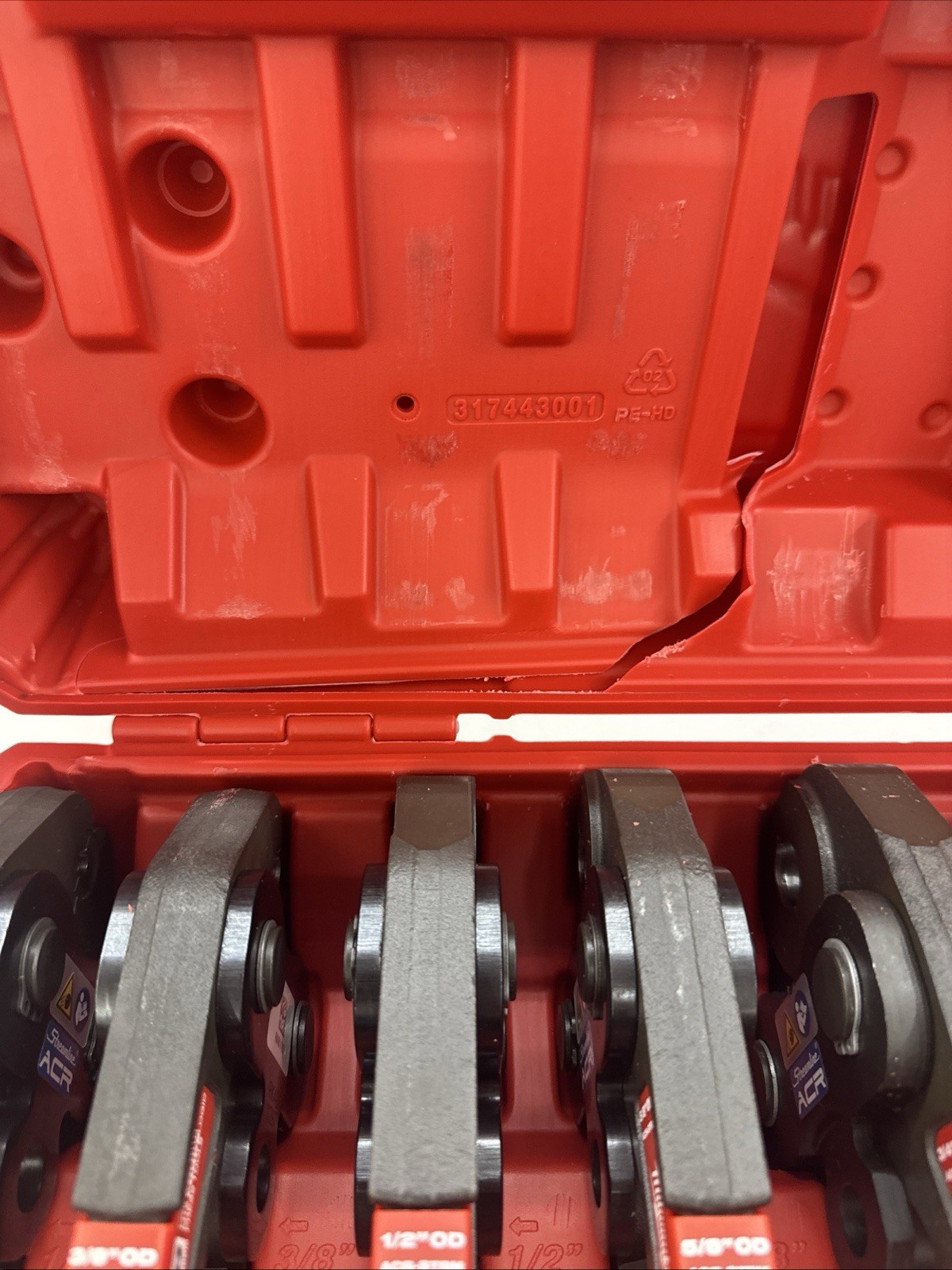 Milwaukee 49-16-2661M Press Jaw Kit - Set of 6 Pieces, Red