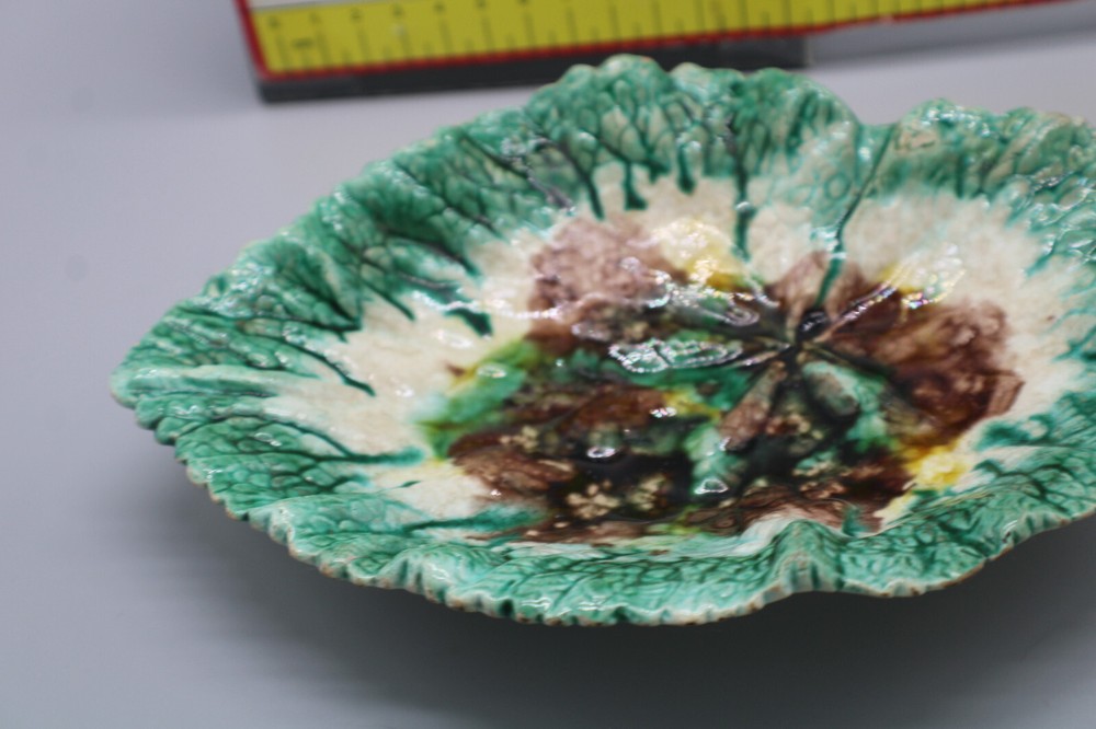 Ceramic candy dish