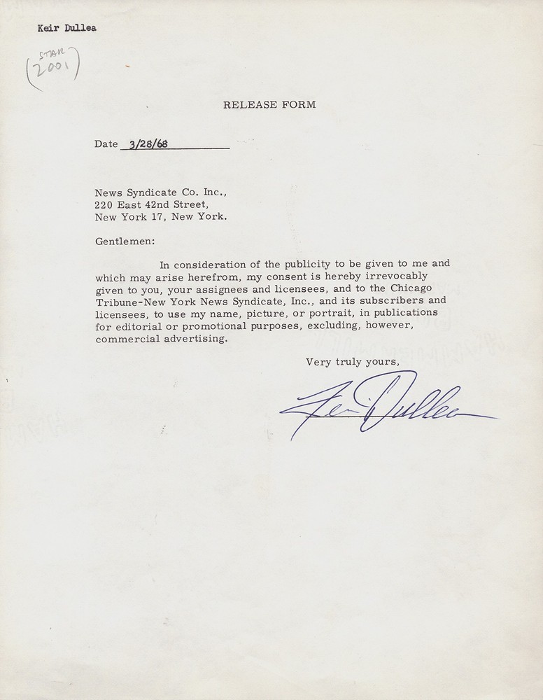 KEIR DULLEA - DOCUMENT SIGNED 03/28/1968