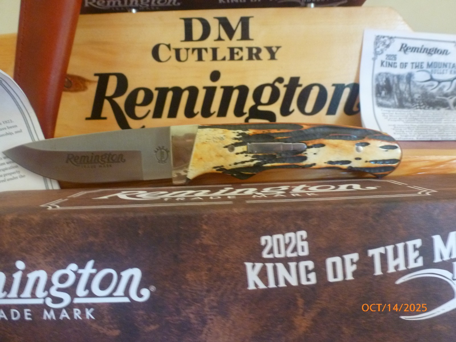 Remington 2026 Bullet Knife King of the Mountain Stag Bone Fixed Blade w/Sheath