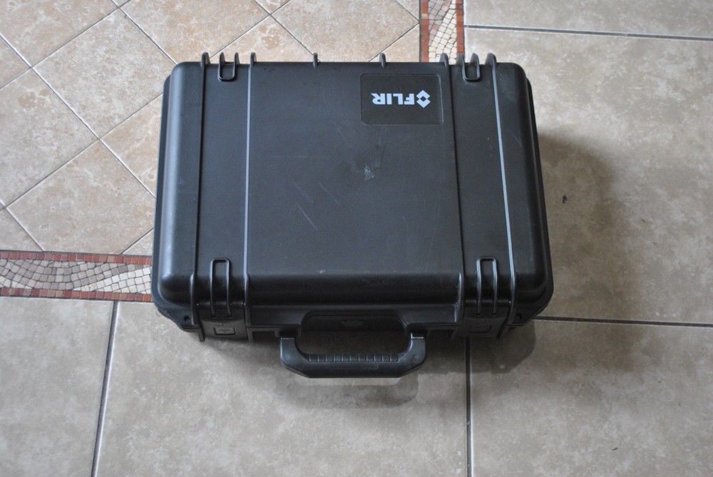 FLIR T400 thermal camera