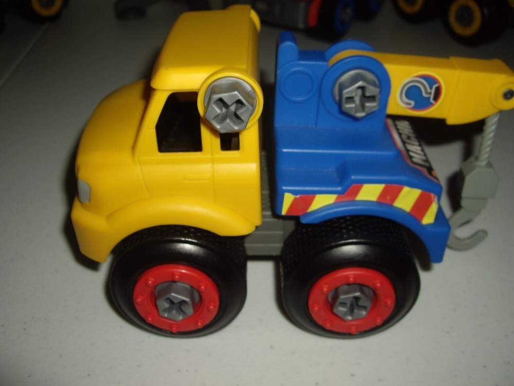 T1 EUC Machine Maker Construction Mega City 4 Vehicles Accessories NO FIGURES