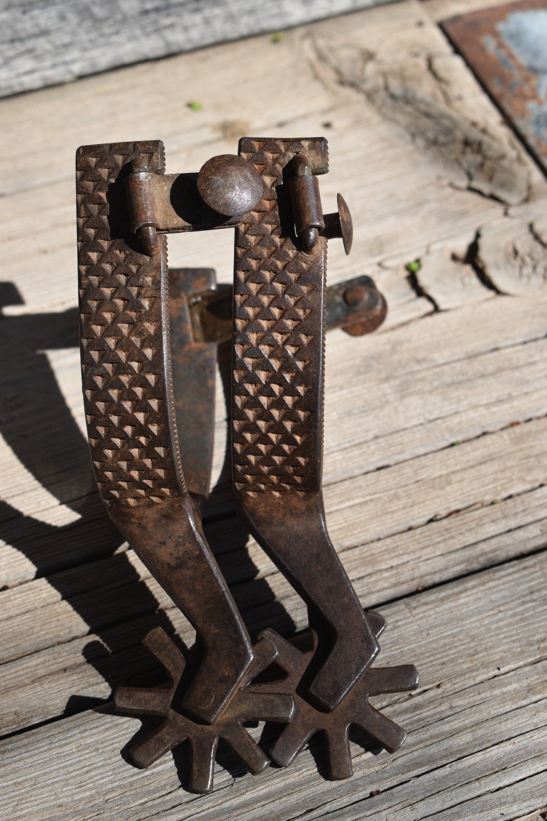 HANDMADE MAKER MARKED SPURS ~ RASP SPURS