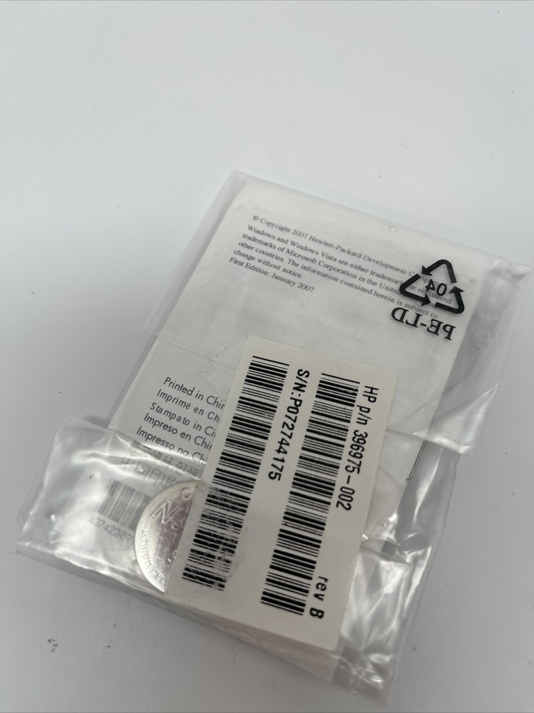 HP COMPUTER REMOTE CONTROL FOR PAVILION LAPTOPS - MODEL 396975-002 - NEW