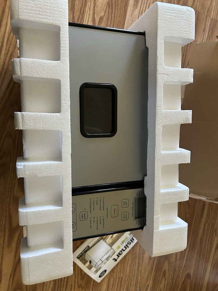 Cuisinart Automatic Bread Maker Machine Silver 120VAC 500W Used 3x