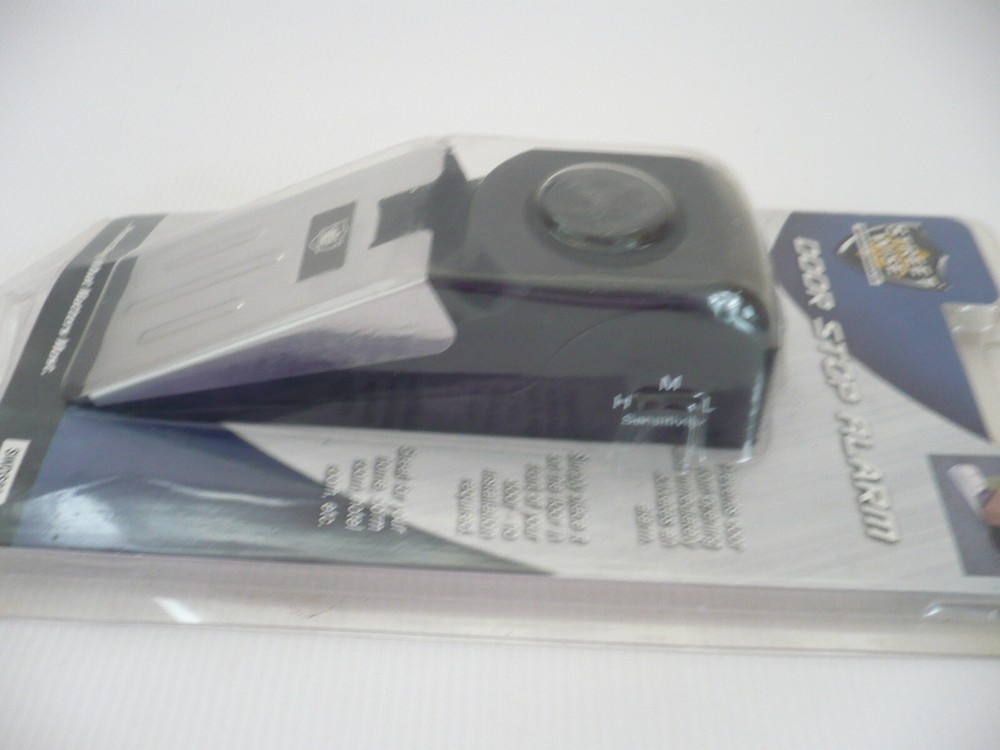 Street Wise Door Stop Alarm Sealed Pkg