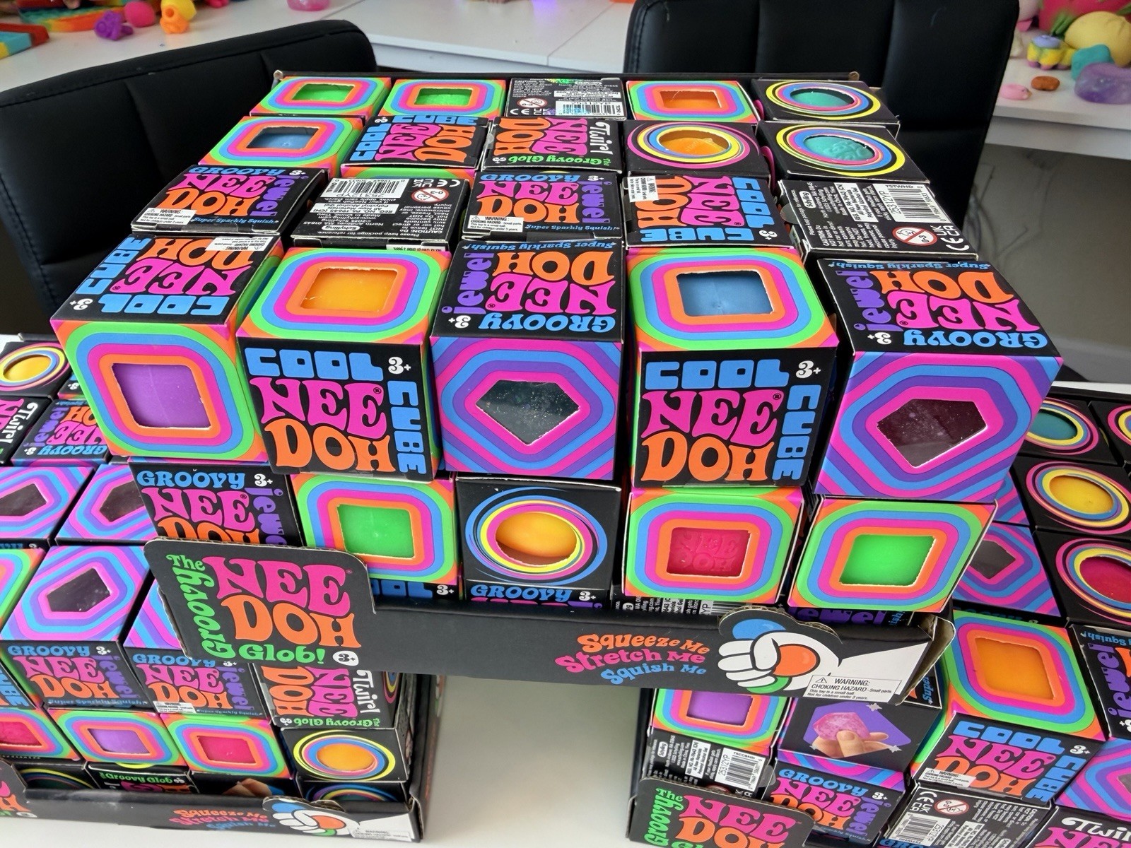 Must Have Hard To Find Cool NeeDoh Cube Purple Pink Green Orange Squishy Toy