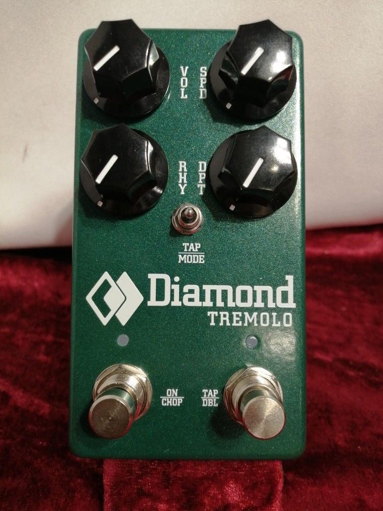 SOLID GOLD FX DIAMOND TREMOLO Guitar Effect Pedal Authentic Vintage Ready