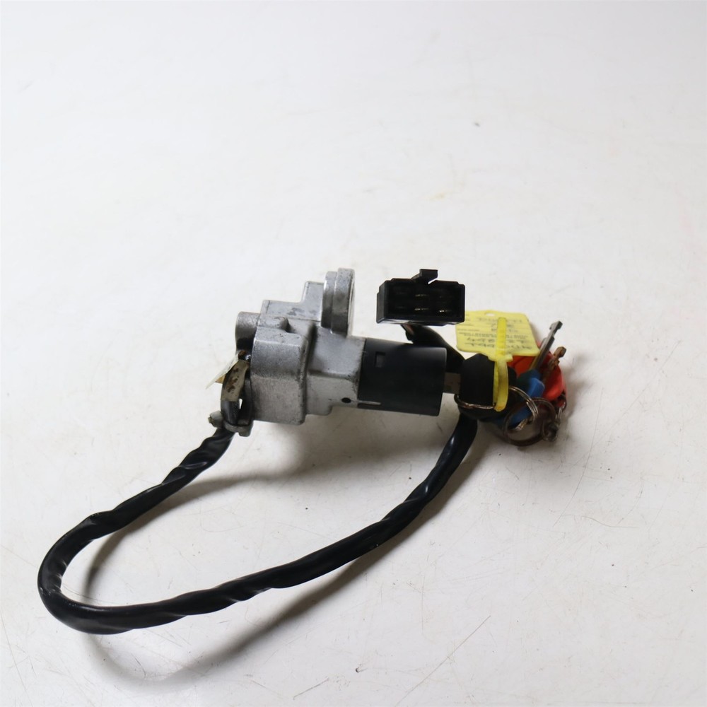1999 Ducati 748 Ignition Barrel & Key - 65240043A
