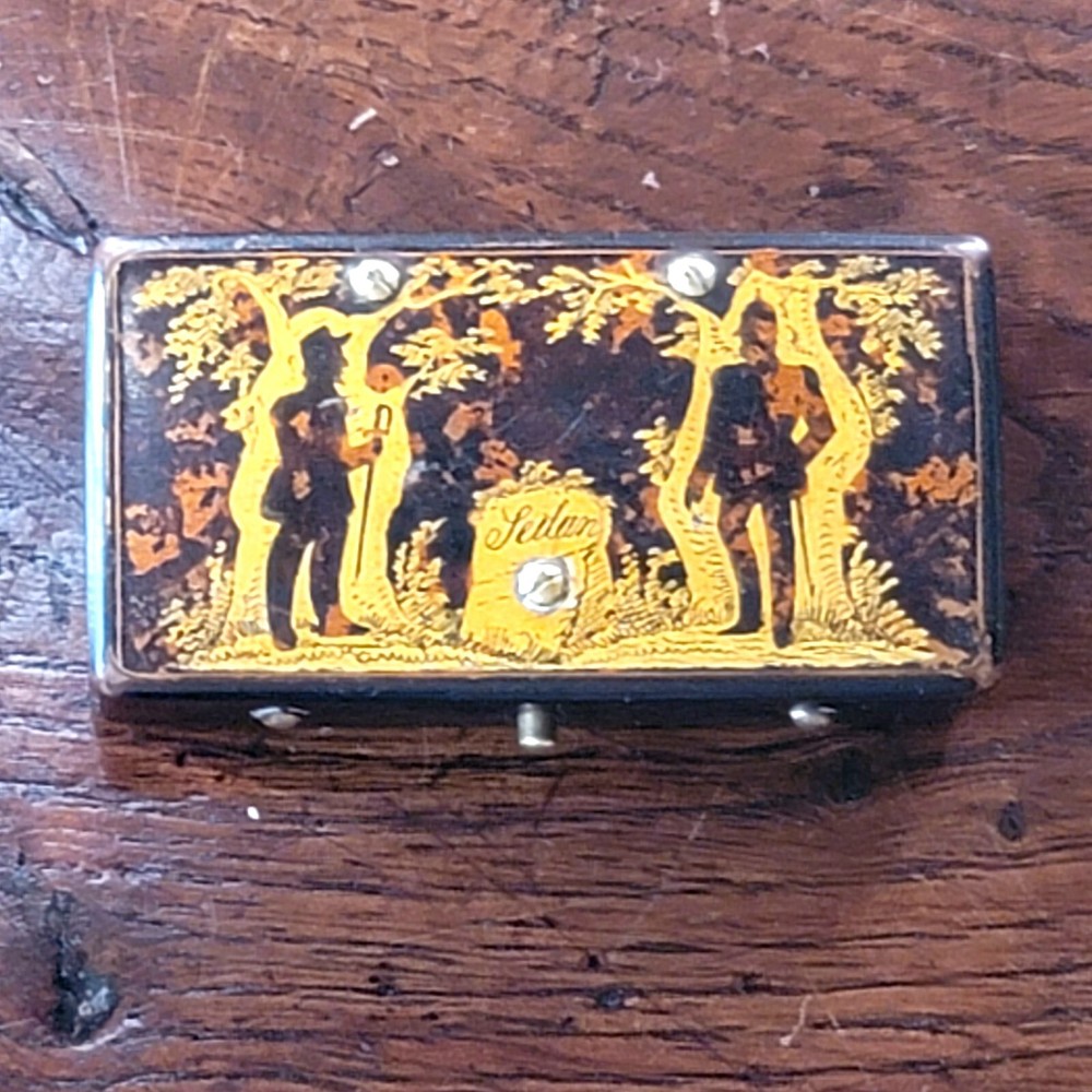 German Bakelite WW1 Gilt Snuff Box