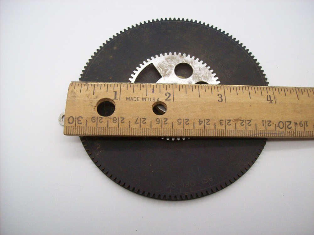 Vintage Shortwave Gear-driven Frequency Dial Assembly, Maker Unknown