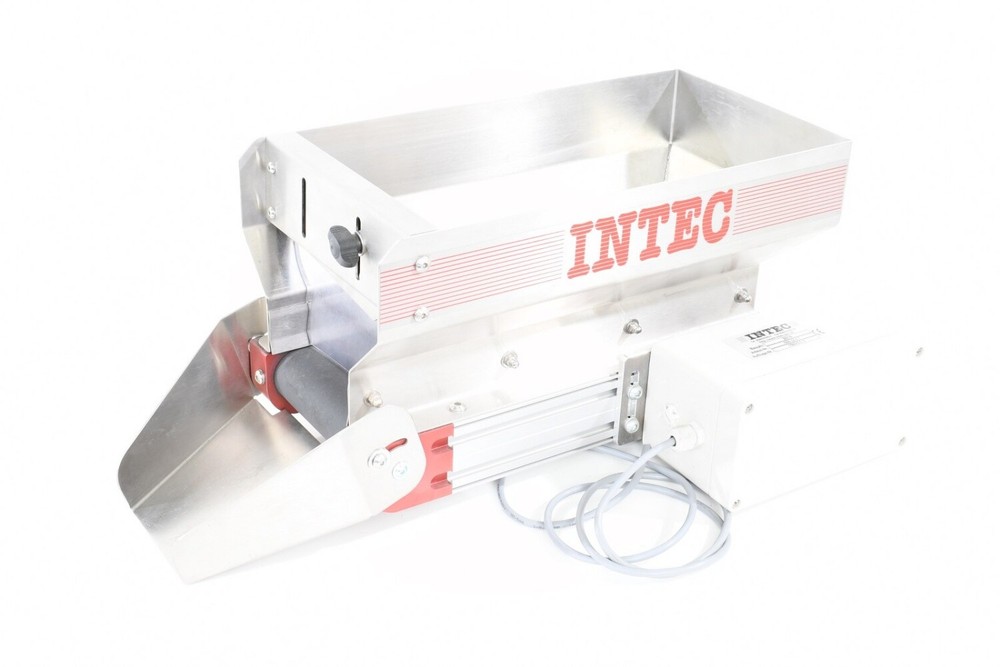 INTEC BB6-24-0,1, Belt-Driven Hopper
