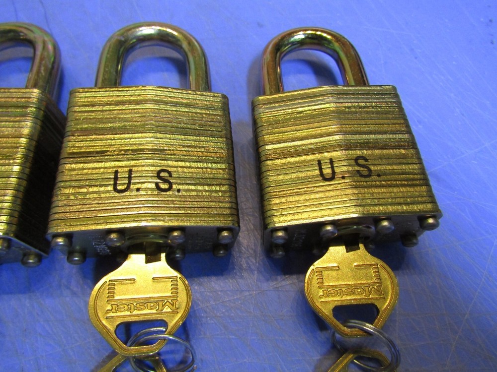 5– Master Lock DG Padlock, US Keyed Different Hardened, Key retained when opened