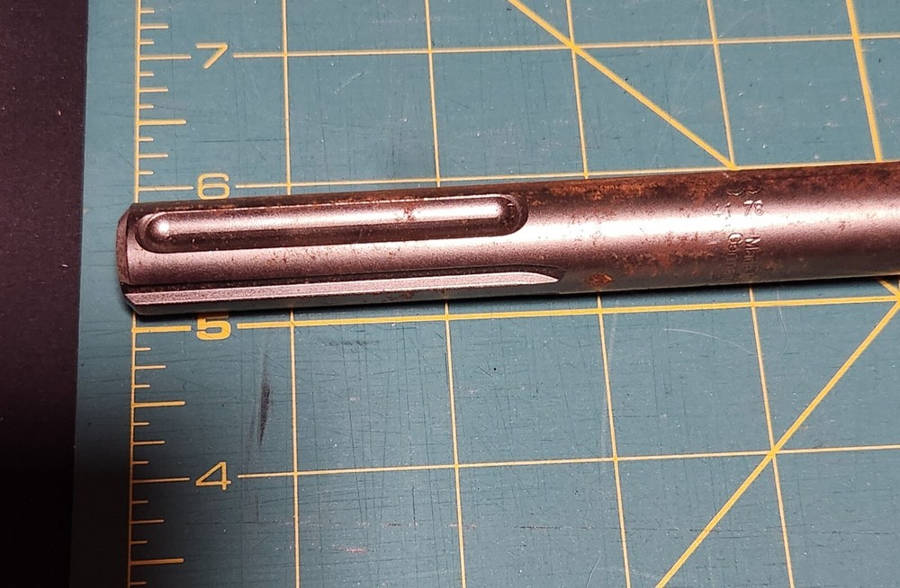 One Piece Spline Core Bit 2-5/8" X 22"