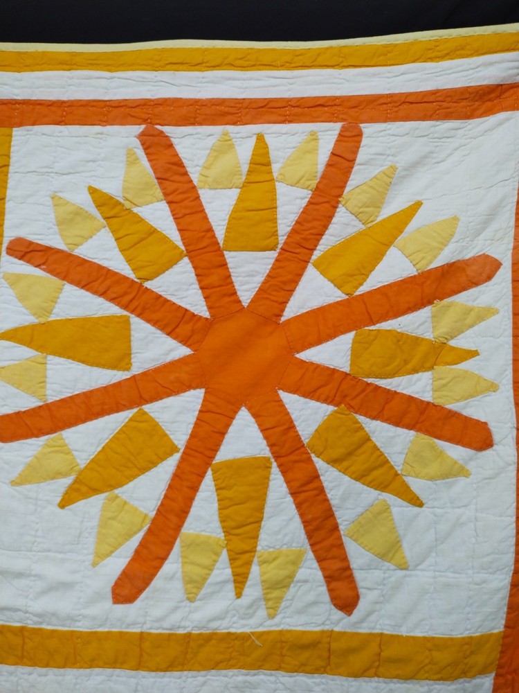 vintage sunburst hand Quilted patchwork Quilt needlework A168