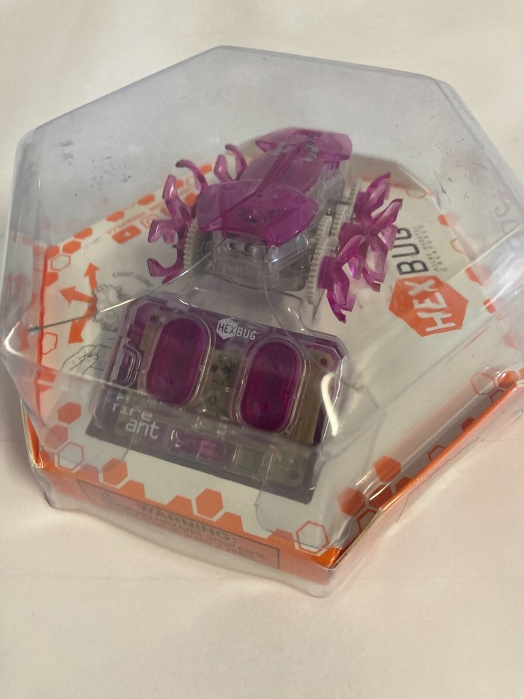 HEXBUG 477-2864 MICRO FIRE ANT ROBOTIC CREATURE