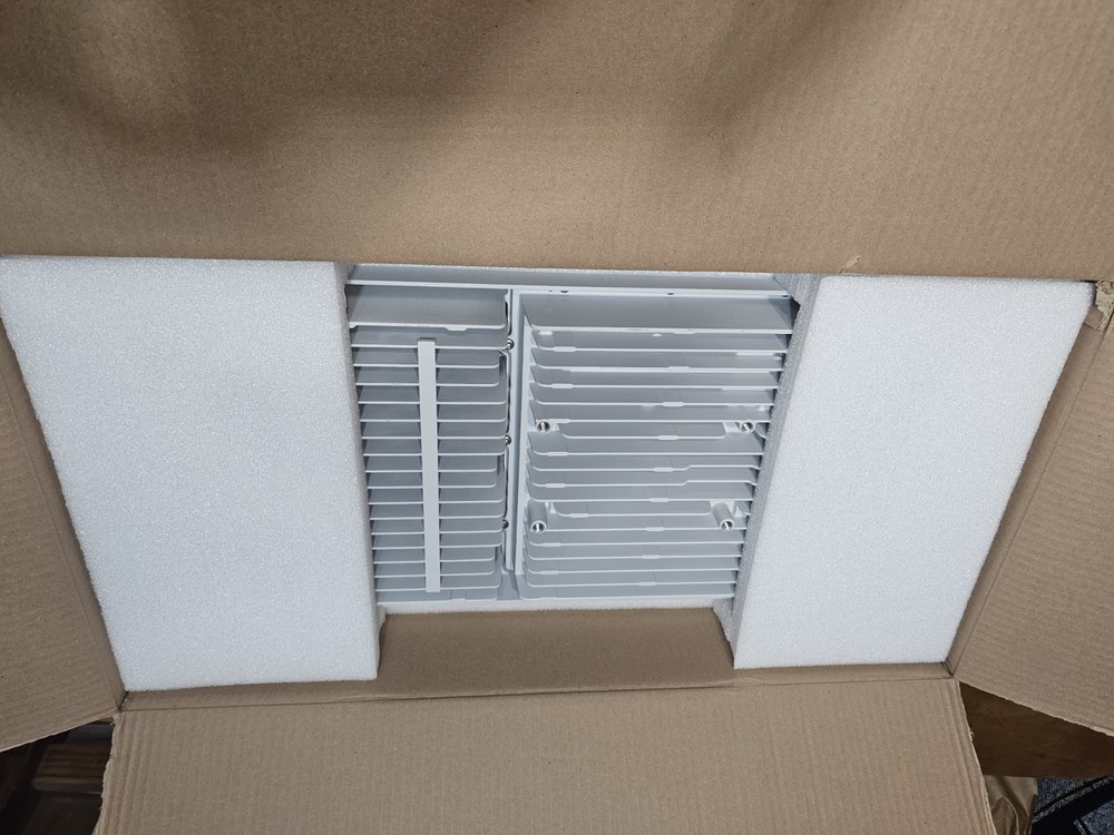 NEW NOKIA SOLUTIONS NETWORKS AIRSCALE AEUB RADIO UNIT FIXED TRANSMITTER
