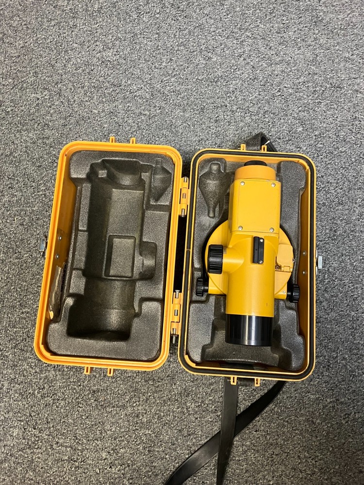 TOPCON AT-F3 30X POWER AUTOMATIC AUTO LEVEL