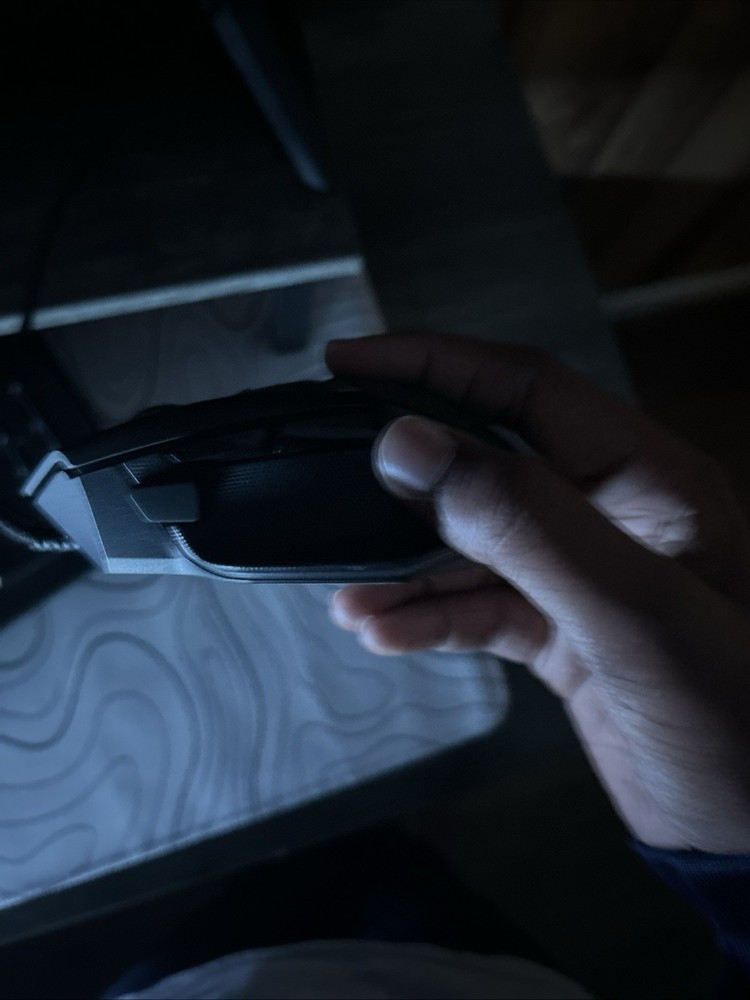 Razer Basilisk V3 Black Customizable Ergonomic Wired Gaming Mouse