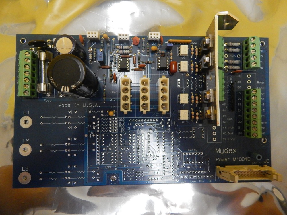 Mydax M1004D Power Interface Board PCB Chiller 1M9W-T Used Working