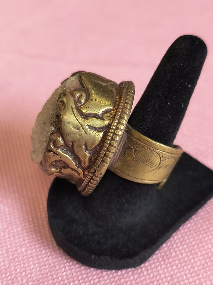 LABRADORITE GEMSTONE TIBETAN DESIGN Statement RING Adjustable