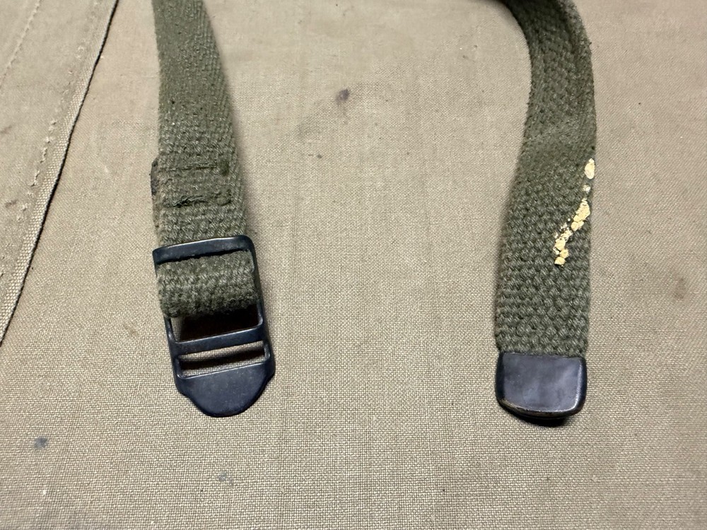 ORIGINAL WWII US ARMY AIRBORNE PARATROOPER EQUIPMENT LEG STRAP