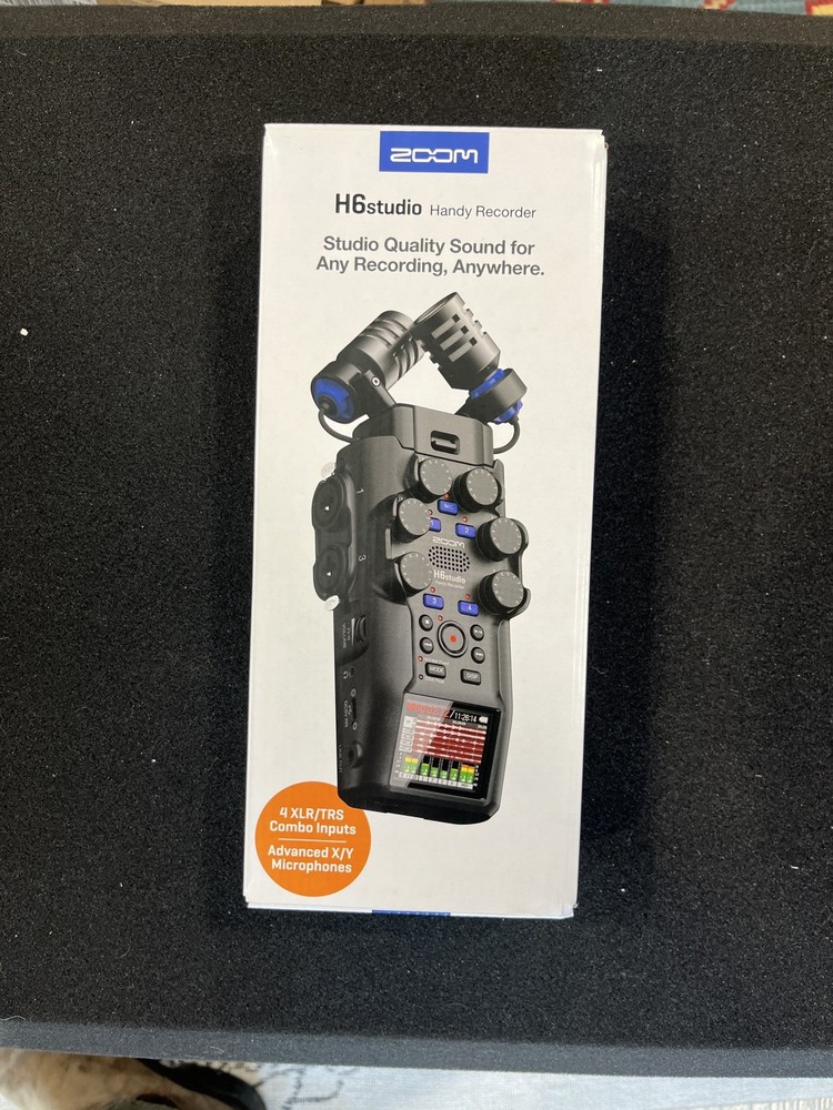 Zoom H6studio 8-Track 32-Bit Float Handy Recorder