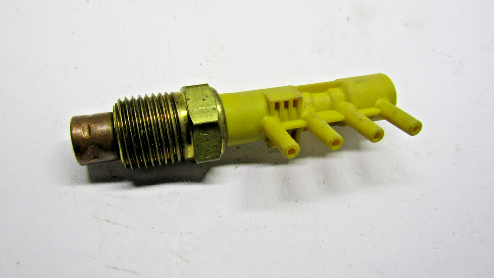 Ported Vacuum Switch Standard PVS63