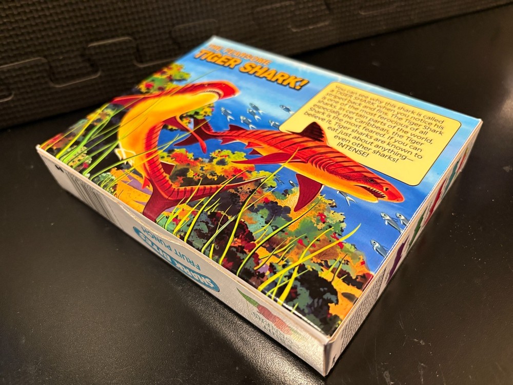 Shark Bites fruit snacks - Empty custom design display box