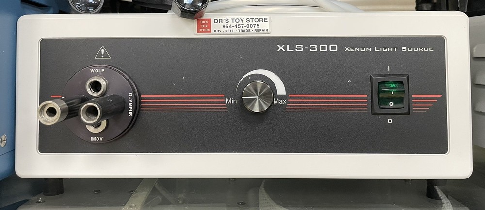 XLS-300 Xenon Light Source