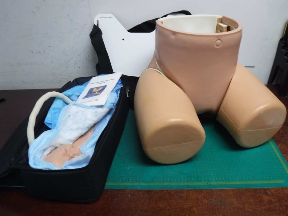 Laerdal PROMPT Flex Birthing Simulator (2)