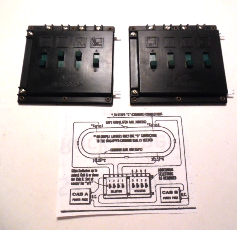 ATLAS #215 SELECTOR, 2 pieces, HO N Model Train Electrical Controls, tested