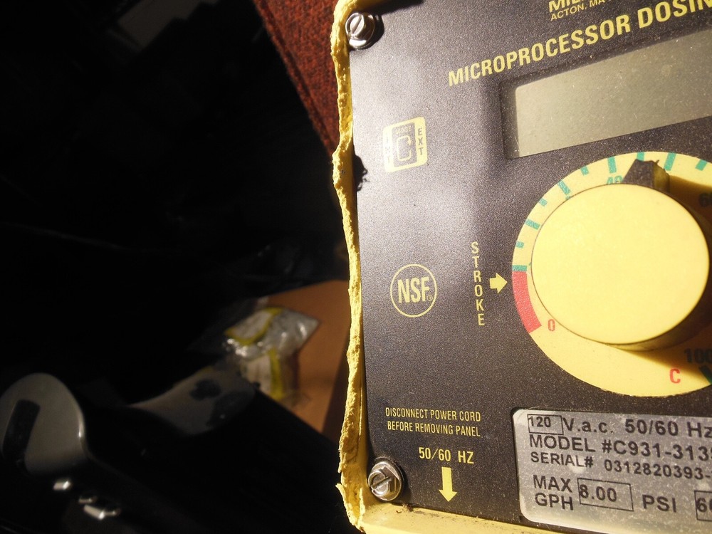 LMI Milton Roy C931-313SP microprocessor dosing pump