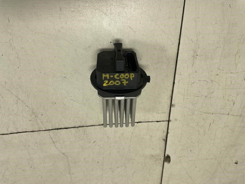 2007 MINI COOPER HT R56 BLOWER MOTOR RESISTOR OEM+