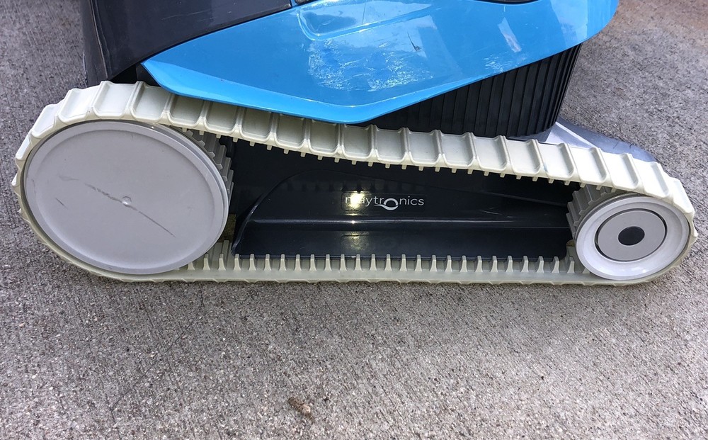 DOLPHIN CAYMAN AUTOMATIC POOL CLEANER 2023 MODEL 100-125VAC | Tested