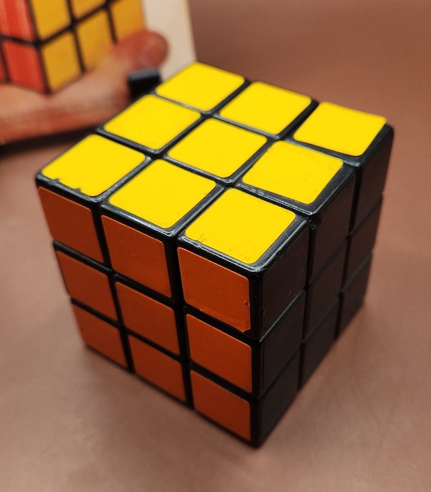 Vintage 1981 Simple Solution to Rubik's Cube Book + 3x3 Puzzle Cube Bundle