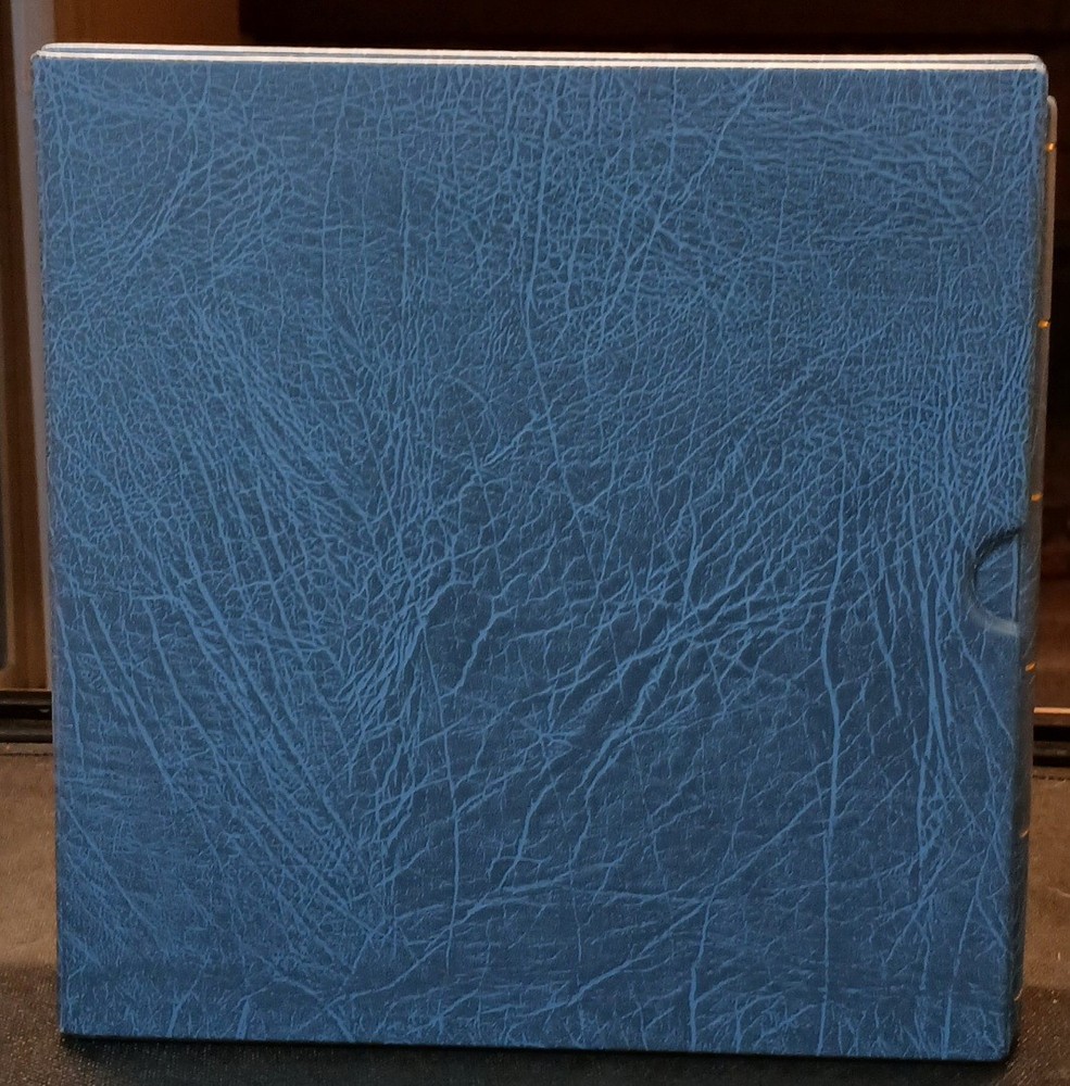 Lighthouse/Leuchtturm Blue 13 Ring Album & Slipcase