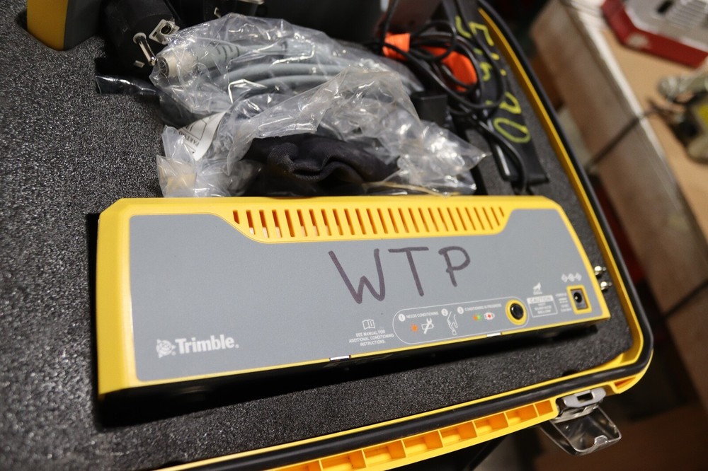 Trimble POWER CHARGE KIT 58390001