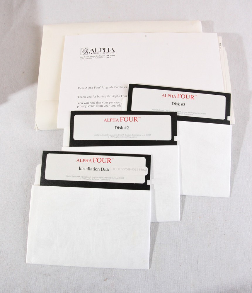 Alpha Four, Database for Non-Programmers, v 1.0, 1989 Upgrade, w 3 5.25" Floppy