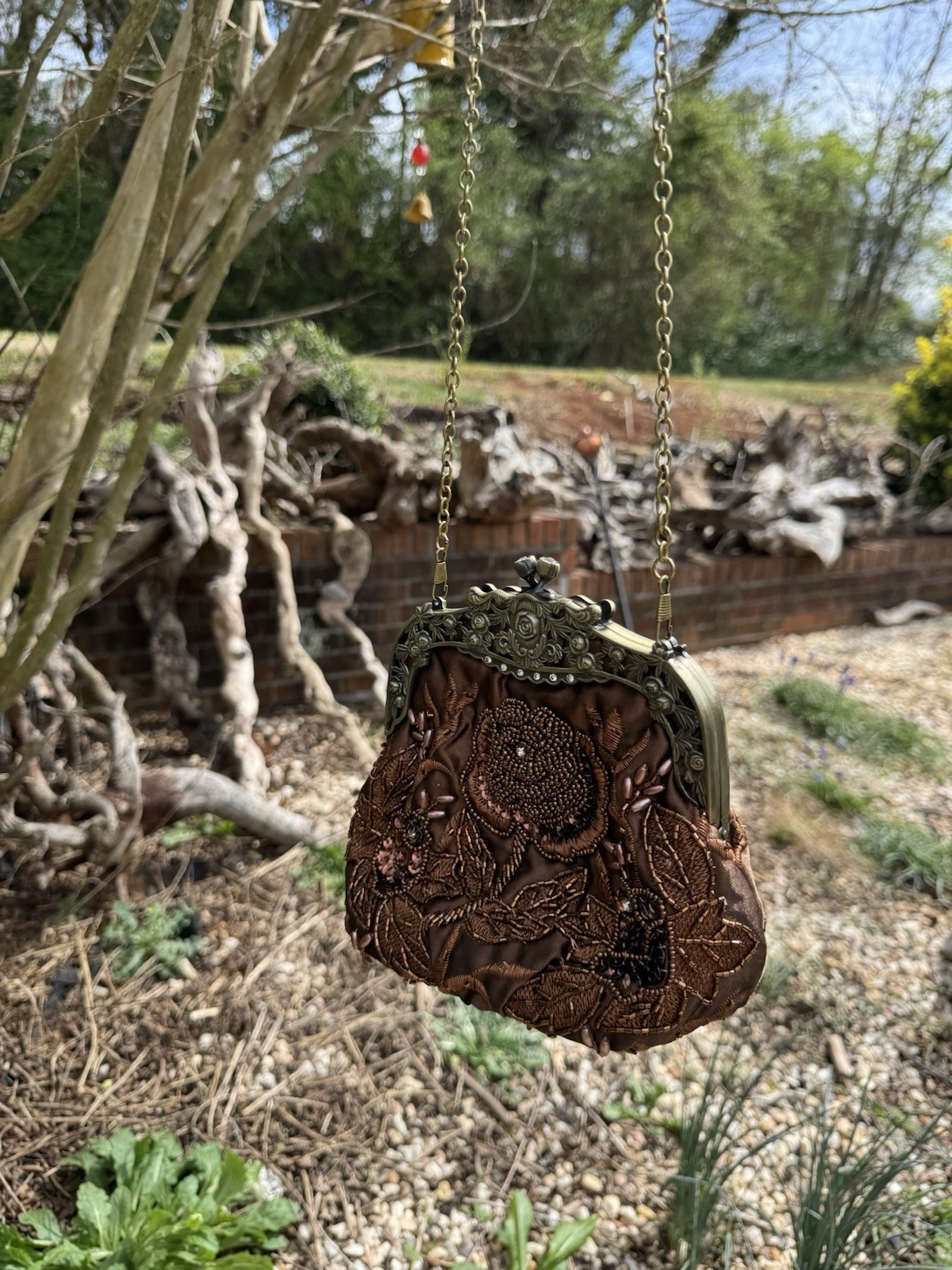 Vintage Beaded Evening Bag Brown Kiss Lock Closure Bronze Metal