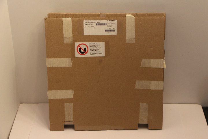 Balluff BML0735 BML-M02-A55-A3-M1900-E Magnetic Linear Encoder System 1900mm NEW