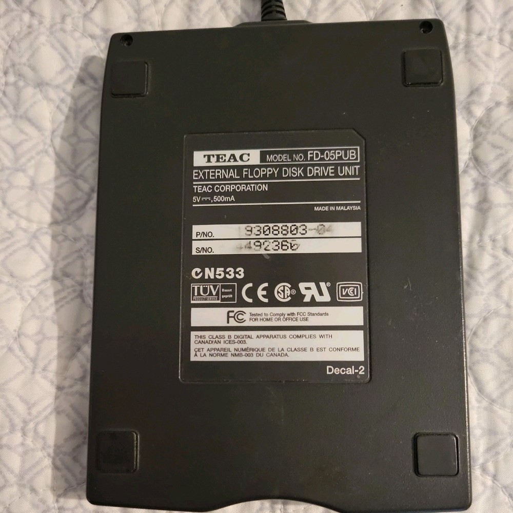 TEAC FD-05PUW 3.5" 1.44 MB USB External Floppy Disk Drive
