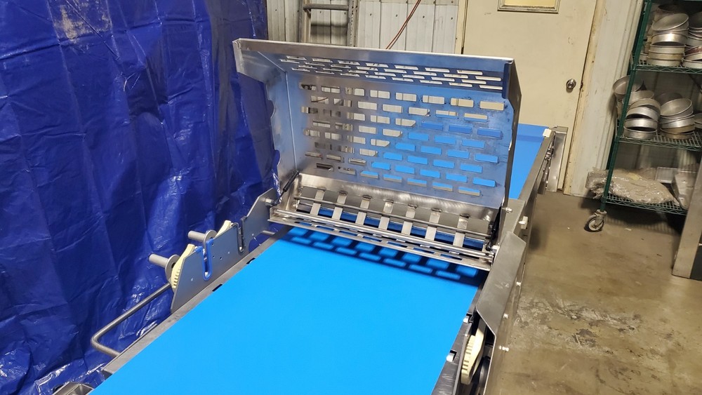 Rondo Cutting Table with Infeed Table - Refurbished