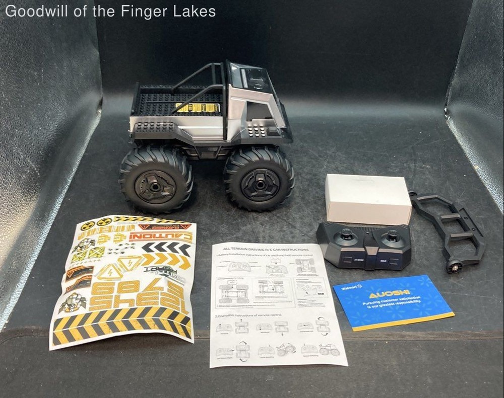 amphibious RC car UNTESTED
