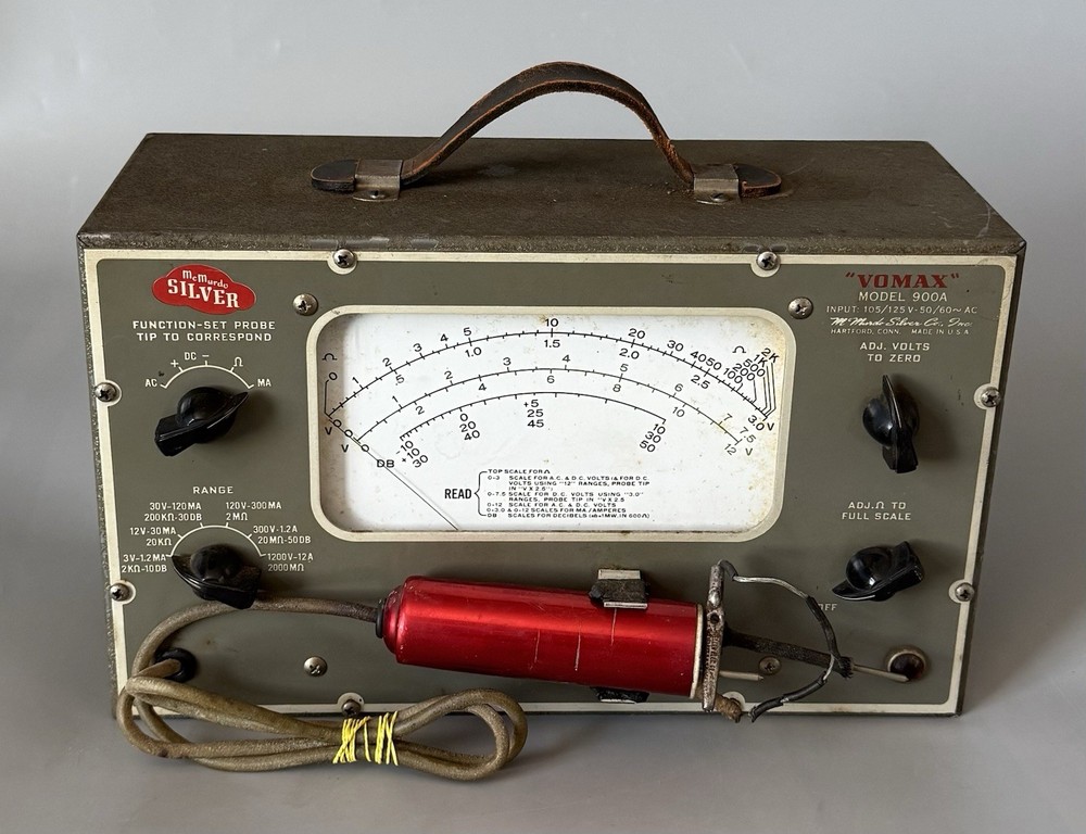 Parts/Repair Only — Untested —McMurdo Silver Vomax Model 900A — See Description