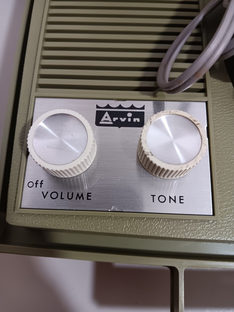 Arvin Solid State Phonograph Avocado Green Read Description