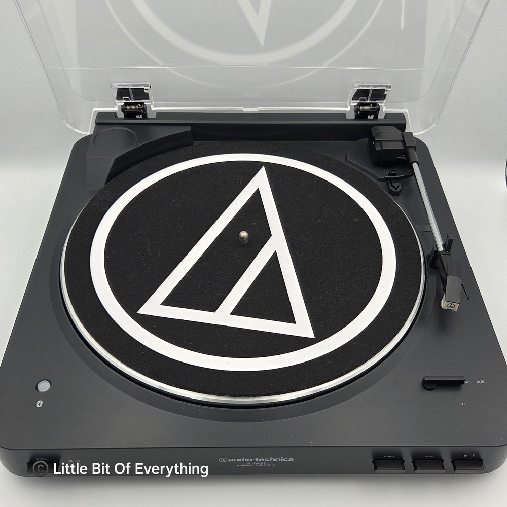 Audio-Technica AT-LP60-BT Black Wireless Turntable w/ Optional Bluetooth TESTED!