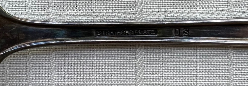 International Silverplate Starlight / Claridge Meat Serving Fork