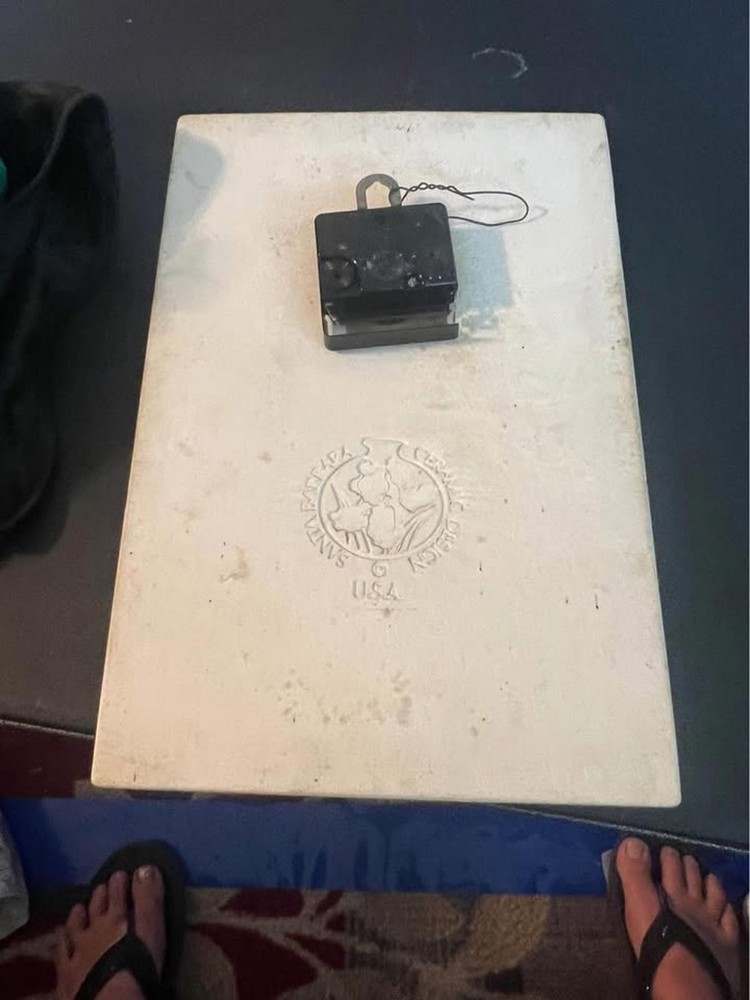 Tile clock